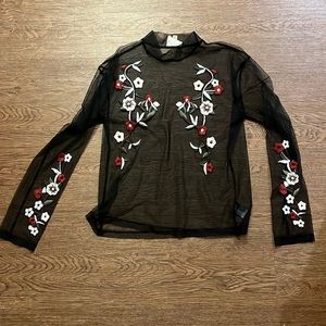 Black mesh long sleeve with flower embroidery